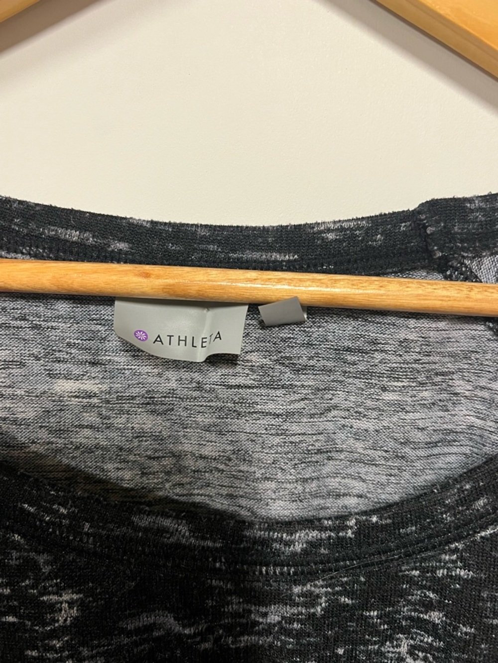 Athleta Black Heathered Scoop-Neck Long Sleeve Top - Picture 8 of 9